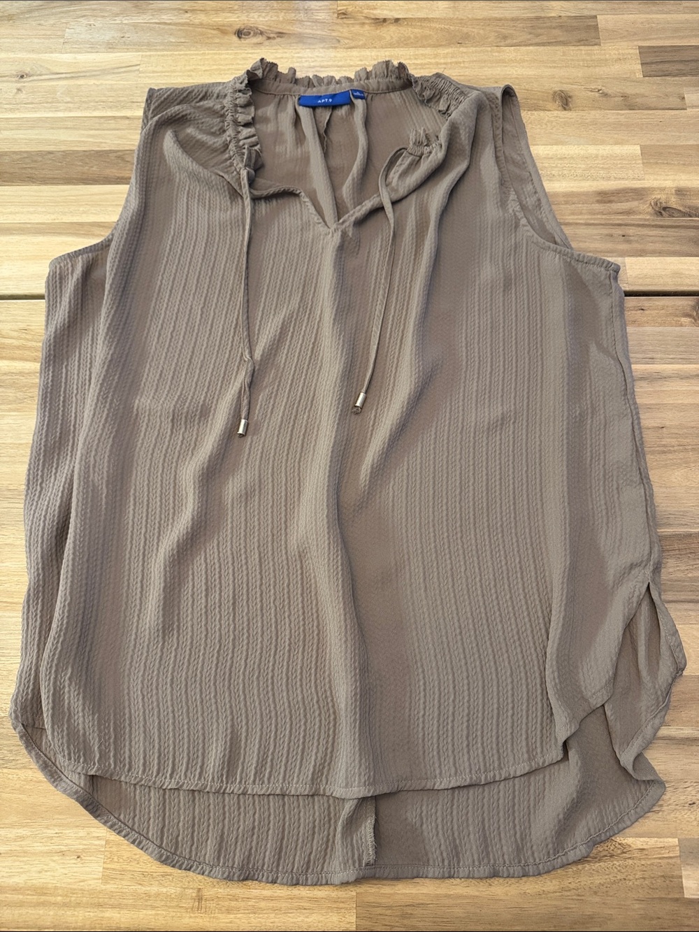 Apt. 9 Sleeveless Ruffle Tie-Neck Camisole - Taupe - Size L